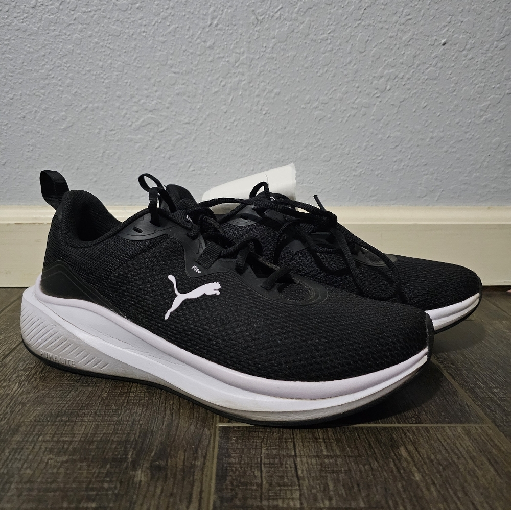 Puma Women's Size 9 Sky Rocket Black Tennis Shoes Sneakers Excellent Condition